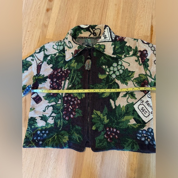 Vintage 90’s tapestry jacket by Linda Miller M/L wine motifs - Picture 6 of 8